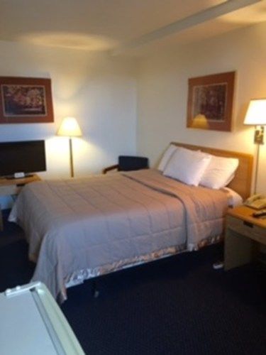 Voyageur Lakewalk Inn 杜鲁斯 外观 照片